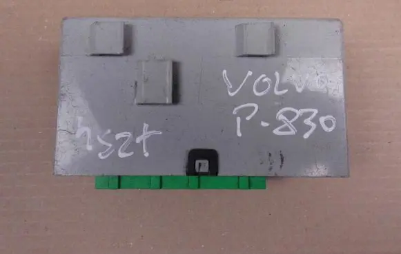 Volvo S40, V40 Alarm control unit/module 30889926 MB2323008451