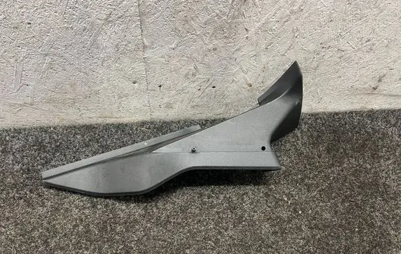 BMW i4 Centre console side trim rear 7489847