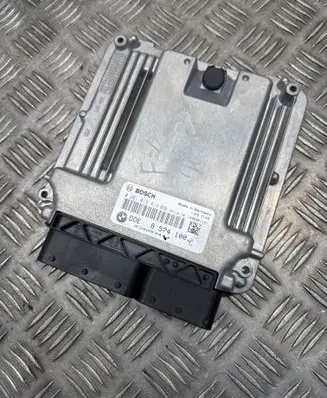 BMW X3 F25 Engine control unit/module 8574100 1039S61 30083449