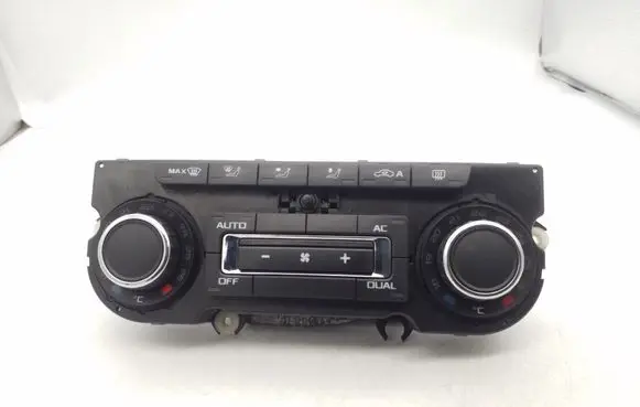 Skoda Octavia Mk2 (1Z) Climate control unit 3T0907044AK 5HB00974934