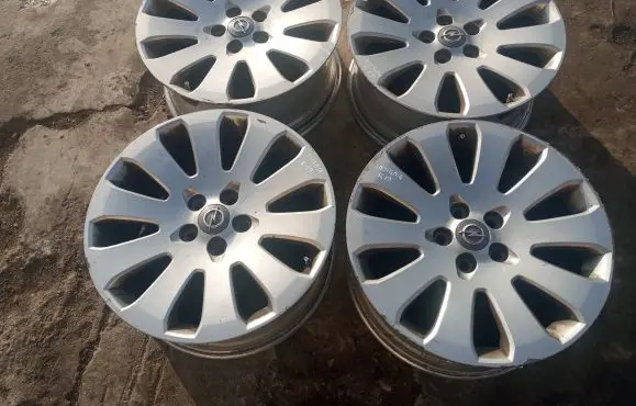 Opel Insignia A R19 alloy rim 