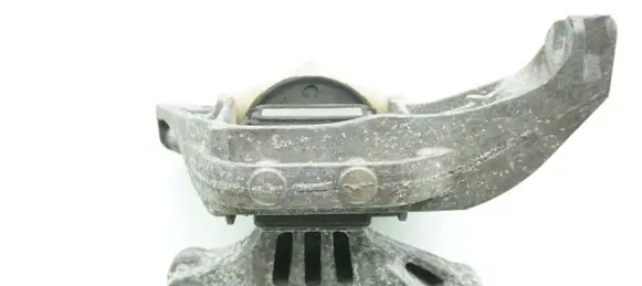 Peugeot 308 Engine mount vacuum valve 