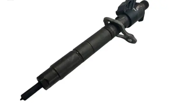 Volvo XC60 Fuel injector 31303238 0445116046