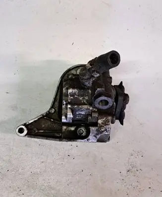 BMW 3 E90 E91 Power steering pump 7692974546 6768155028