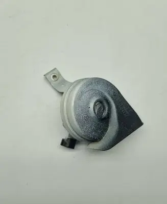 Maserati Ghibli Horn signal 670008534 1713H30