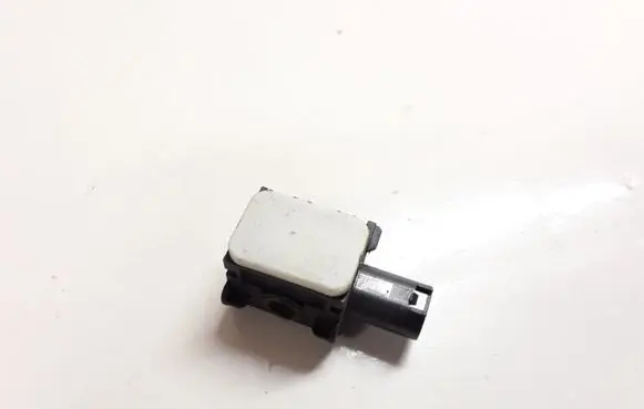 Mercedes-Benz ML W164 Airbag deployment crash/impact sensor 0038202826