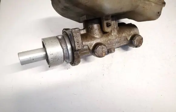 Citroen Berlingo Master brake cylinder