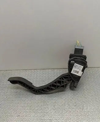 Peugeot 208 Accelerator throttle pedal 9671433780 6211291 6PV00994941