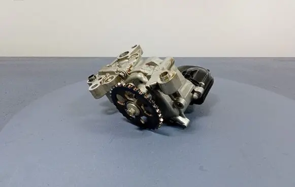 Mazda 3 II Oil pump PE7W14100