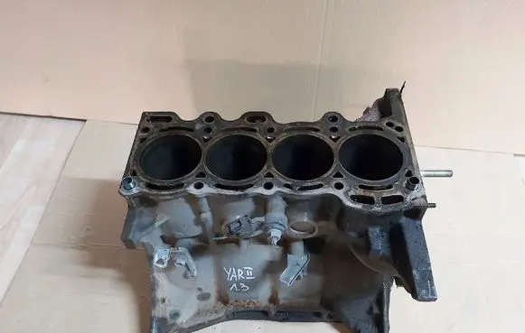 Toyota Yaris Other engine part BLOK2SZ
