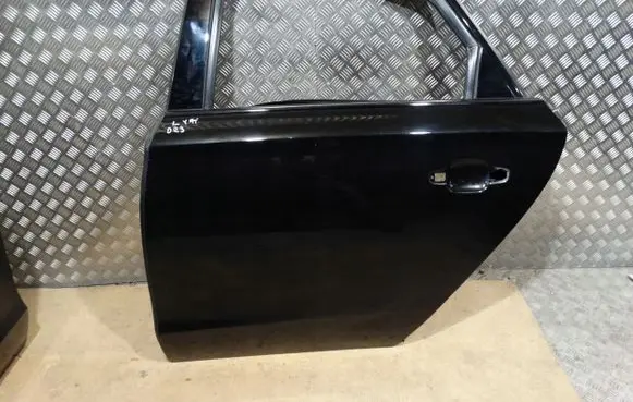 Audi A8 S8 D4 4H Front door