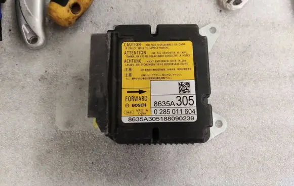 Mitsubishi Outlander Airbag control unit/module 8635A305 0285011664