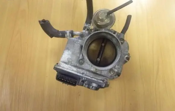 Lexus RX 300 Throttle body valve 2203020060 VD1284