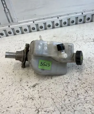 Ford Transit Master brake cylinder 0204051174