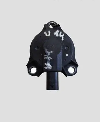 Mercedes-Benz C W204 Camshaft vanos timing valve A2710500177