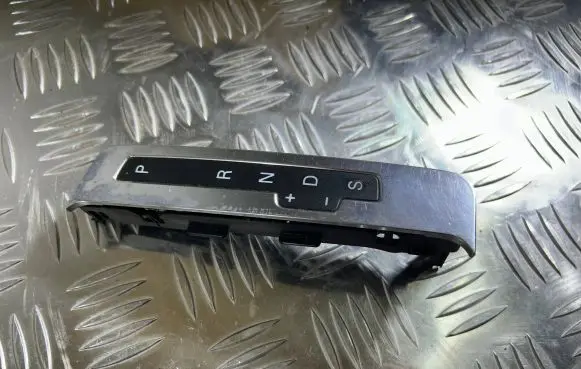 Audi Q7 4L Gear shift selector indicator 4L2713463A 13140080402