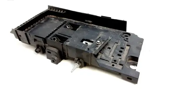 Ford Fusion II Battery tray DG9310723