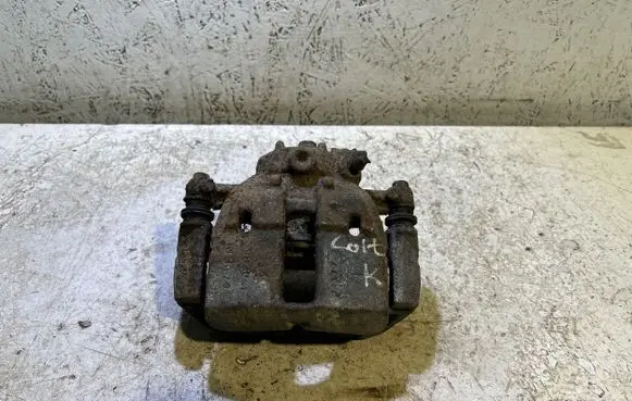 Mitsubishi Colt Front brake caliper