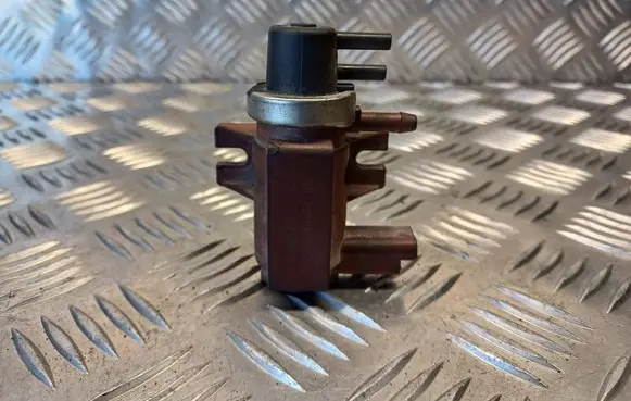 Citroen C4 Grand Picasso Turbo solenoid valve 9652570180 70096803
