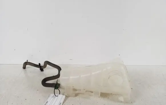 Renault Kangoo II Coolant expansion tank/reservoir 8200455786