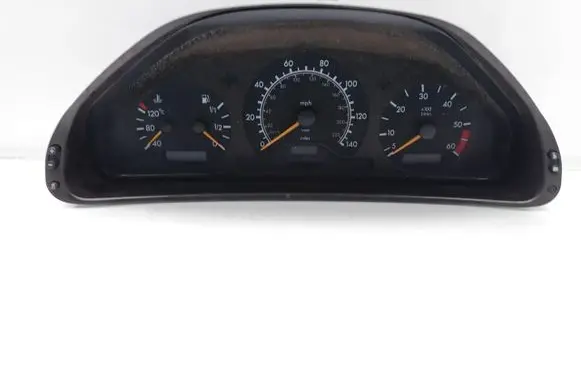 Mercedes-Benz E AMG W210 Speedometer (instrument cluster) 2105400347 110.008.689