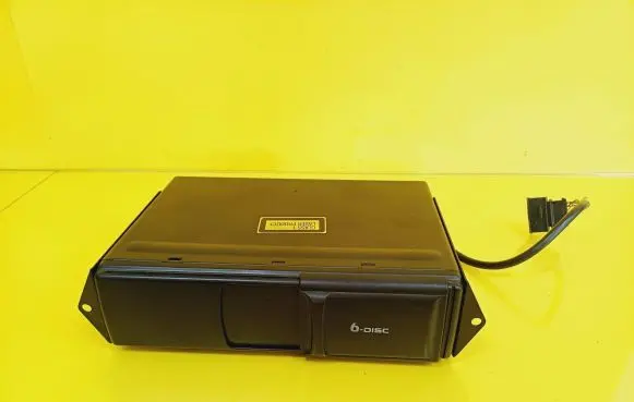 CD/DVD changer