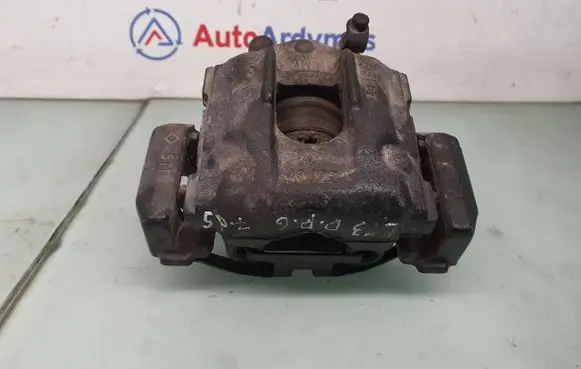 BMW X3 E83 Rear brake caliper 6765884 34216765884