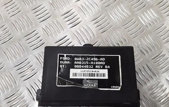 Jaguar XF X250 Hand brake control module 8W832C496AD