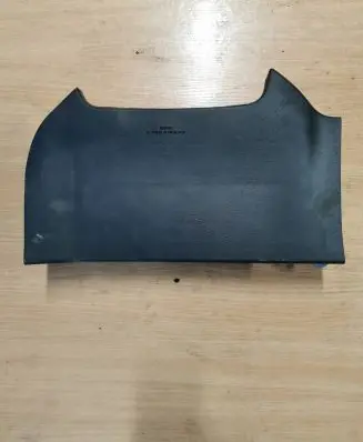 Knee airbag