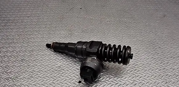 Seat Altea Fuel injector 038130073AG