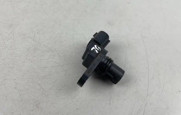 Subaru Legacy Crankshaft position sensor J5T33172