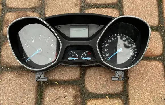 Ford Focus Speedometer (instrument cluster) BM5T-10849-BAD S2410P014