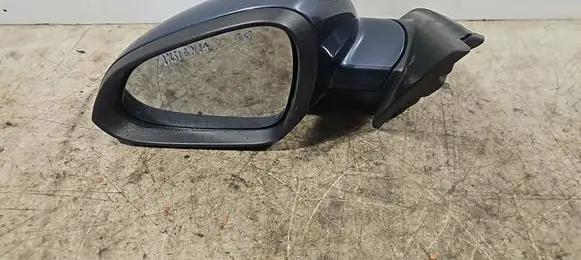Opel Insignia A Front door electric wing mirror 021002 13269569 13268445