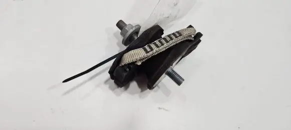 BMW 2 F22 F23 Gearbox mount 6796617