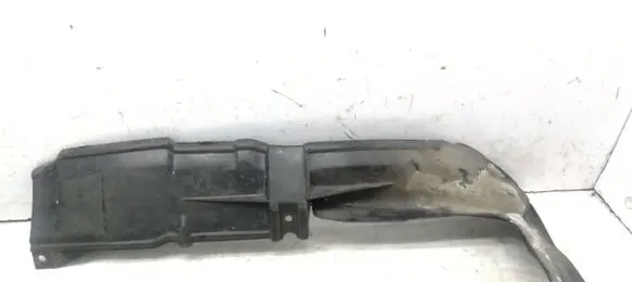 Audi Coupe Fender end trim 895821112