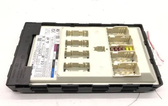 BMW 5 G30 G31 G38 Central body control module 5A79F95