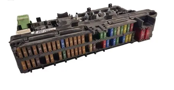 BMW X5 E53 Fuse module 8380405 6906316
