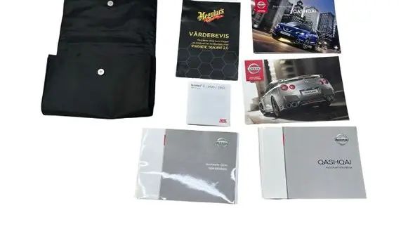 Nissan Qashqai User manual 