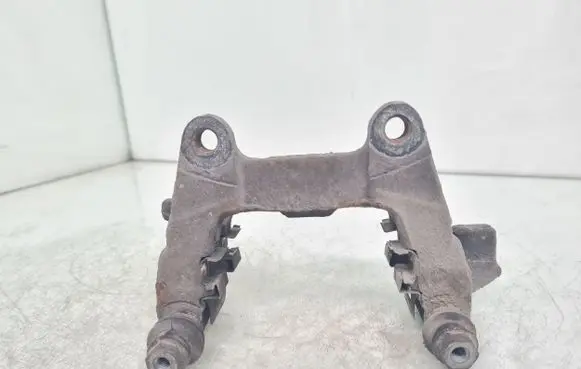 Audi A6 S6 C6 4F Brake caliper pad carrier rear 