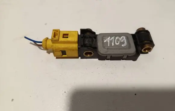 Audi A4 S4 B6 8E 8H Airbag deployment crash/impact sensor 8E0959643A 280702 0231808VYSM5
