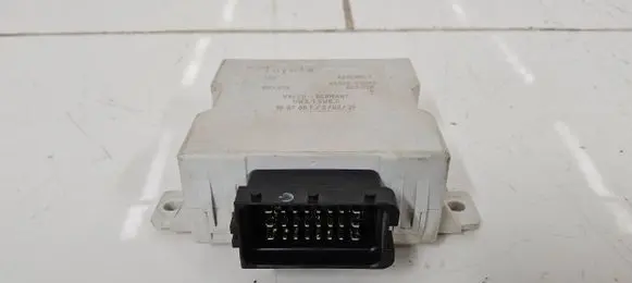 Toyota Avensis T250 Window wiper relay 8594005040