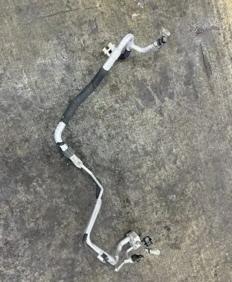 Volvo V60 Air conditioning (A/C) pipe/hose