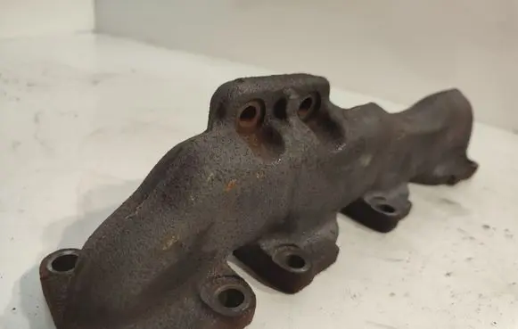 Opel Insignia A Exhaust manifold