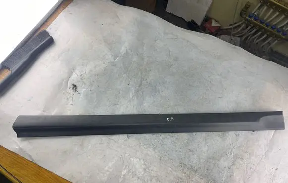 Opel Zafira A Front door trim (molding) 090597588