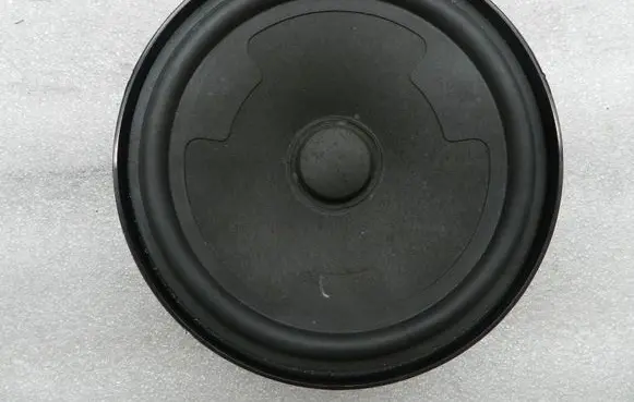 Volkswagen PASSAT B8 Rear door speaker 3G0035453