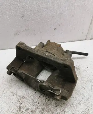 Volvo V70 Front brake caliper 9209724