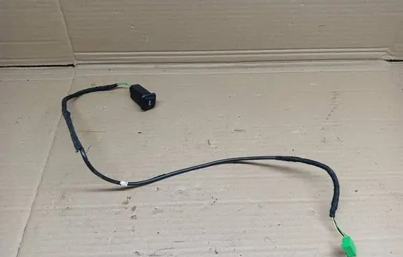 Audi A1 AUX in-socket connector 