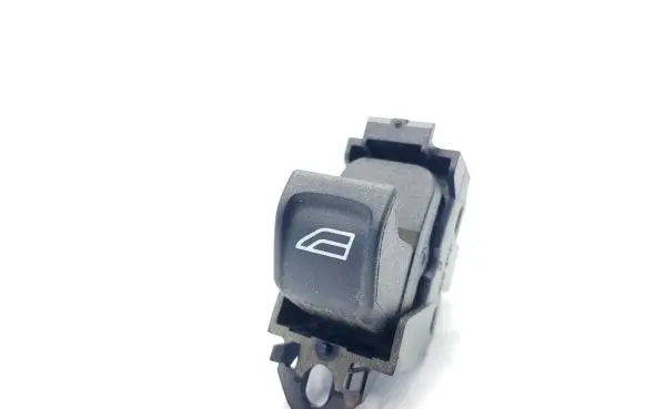 Volvo V70 Electric window control switch 30773273 03453410