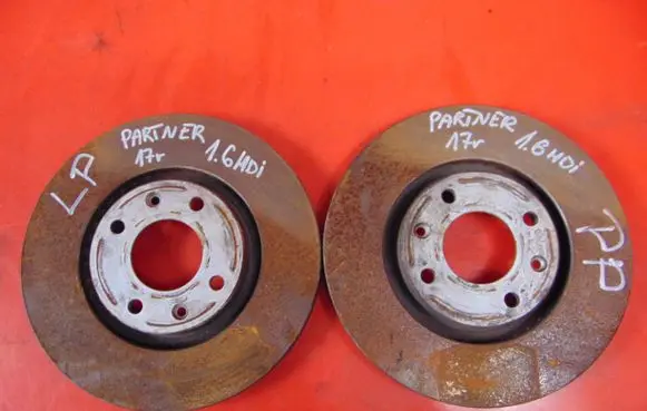 Citroen Berlingo Front brake disc