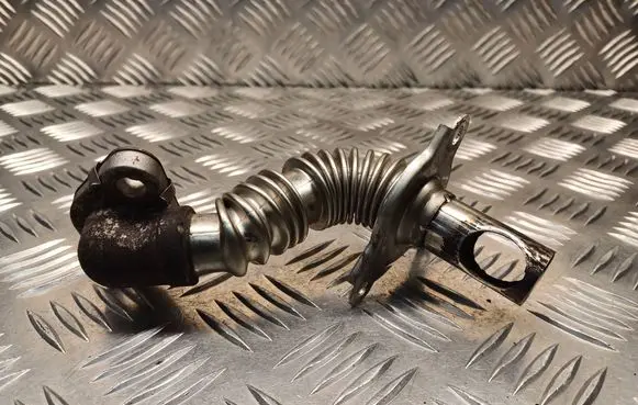 KIA Pro Cee'd II EGR valve line/pipe/hose